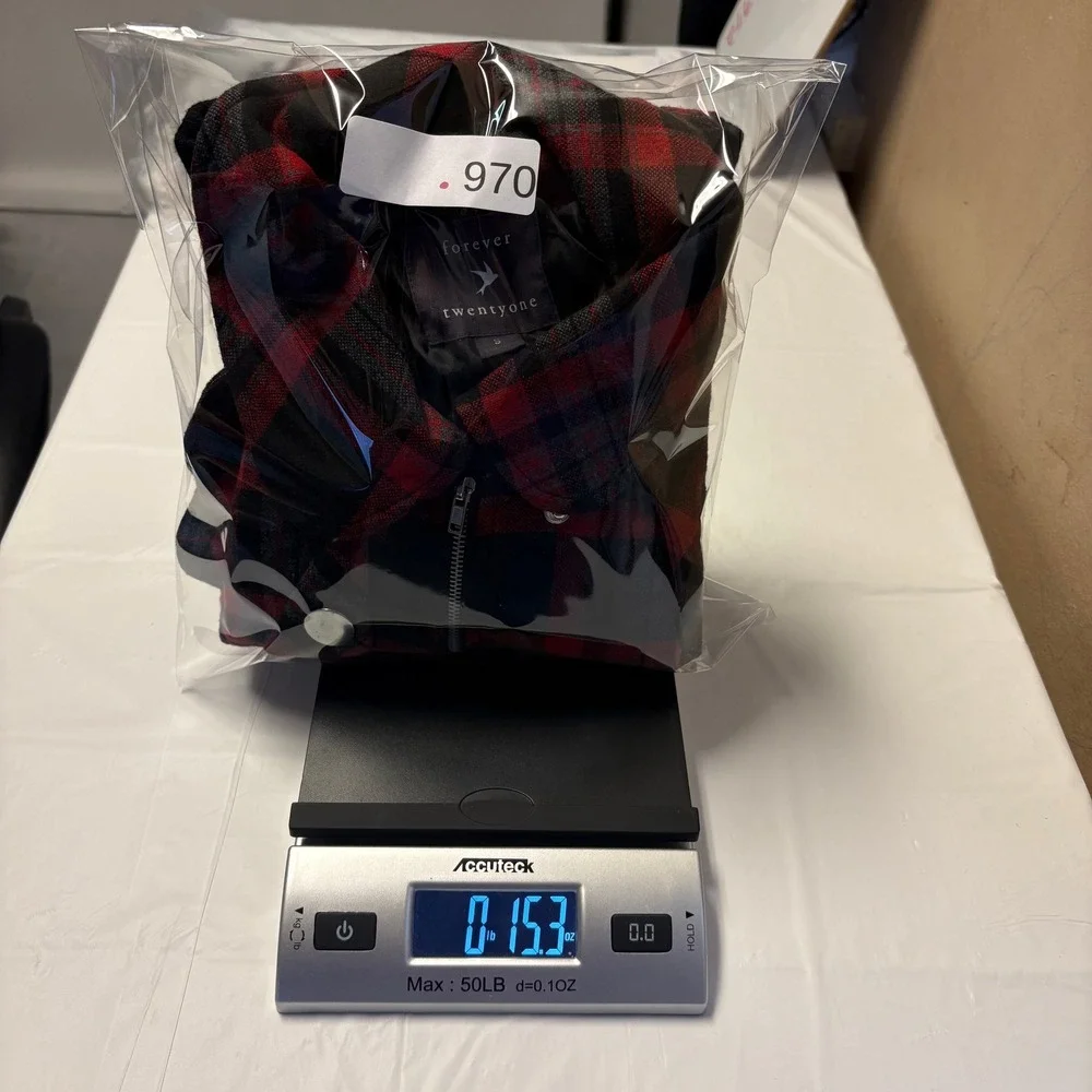Forever 21 Red Black Plaid Cropped Bomber Jacket Wool Blend 3/4 Sleeve Small Y2K - Picture 10 of 10